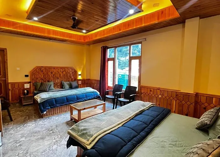 Wood Packers Apartment Kasol