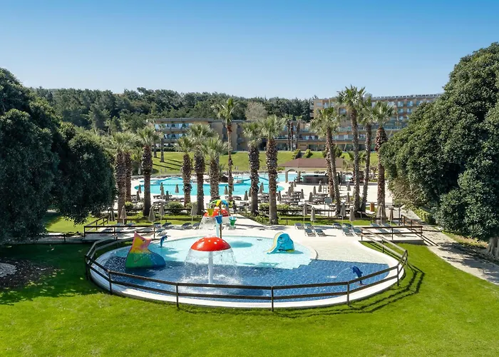 Kresten Palace Hotel Mourátagas