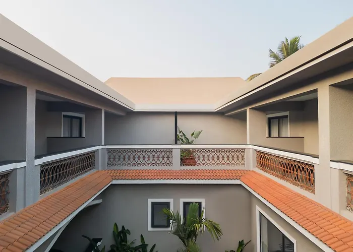 Chalston Beach Resort Calangute