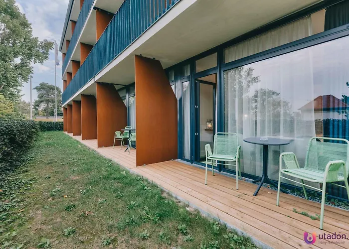 Fenyves Yacht Club Superior Hotel Balatonfenyves