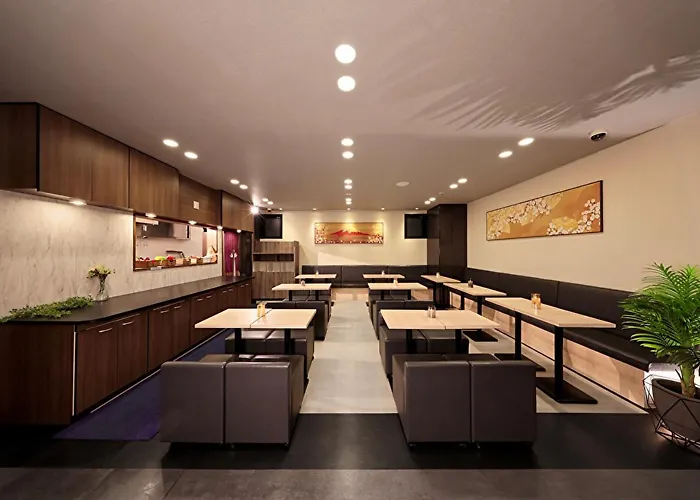 Shinsaibashi-Higashi Crystal Hotel Osaka