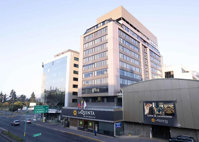 La Quinta By Wyndham Quito Hotel
