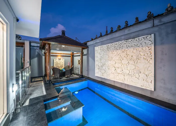 Modern Villa With Private Pool , Full Kitchen And Parking Legian 