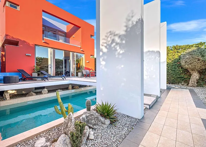 Almond Villa Ixia 
