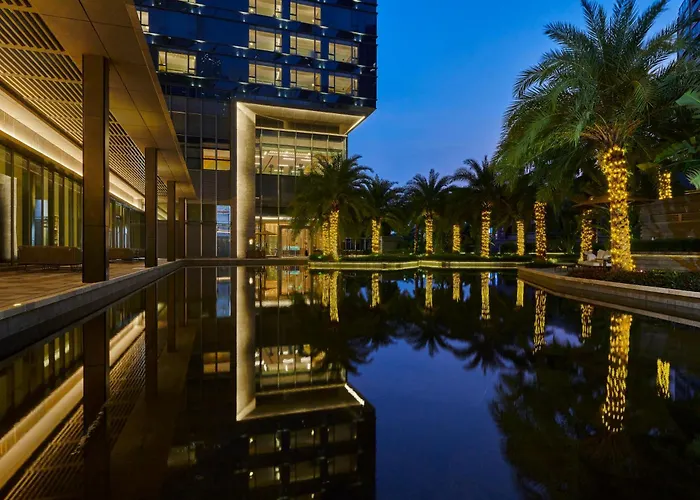 Doubletree By Hilton Shenzhen Airport Hotel