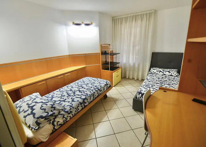 Lago Di Garda A 200 Metri La Casa Di Anna Gardone Riviera