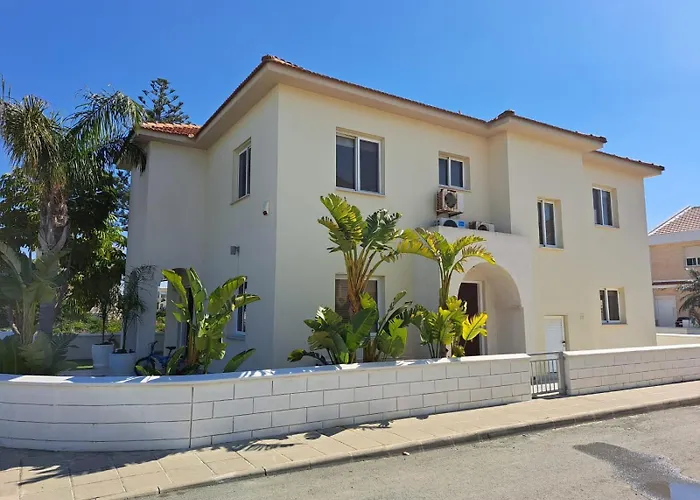 Sandy Coast Beach Villa Larnaca