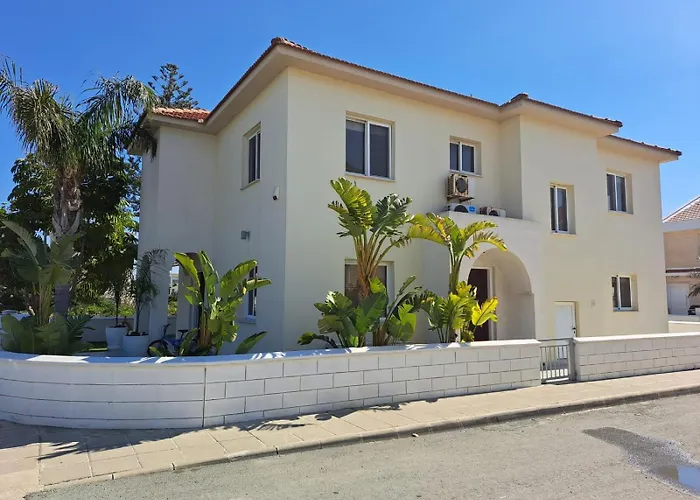 Sandy Coast Beach Villa Larnaca