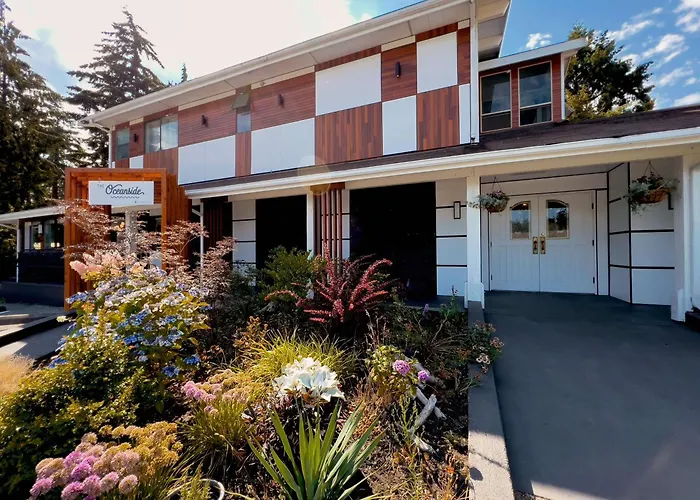 The Oceanside, A Coast Hotel Sechelt