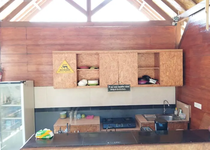 The Golden Ave Bungalow Gili Trawangan