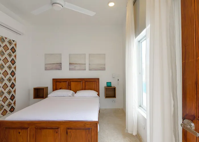 Enriquillo 2-Bedroom Apt Casa Areito Santo Domingo
