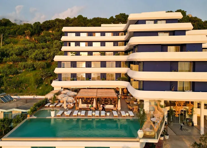 Regina Blu Hotel Radhime