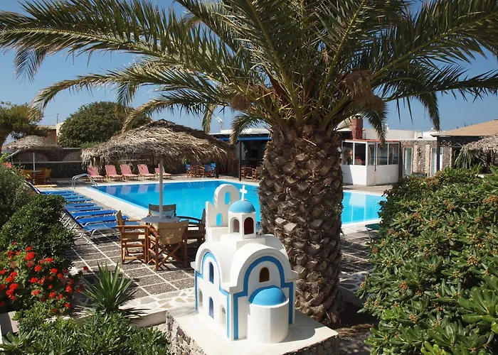 Holiday Beach Resort Santorini Perissa 
