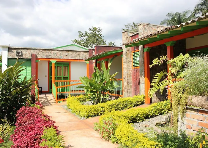 Hotel Campestre La Tata Montenegro