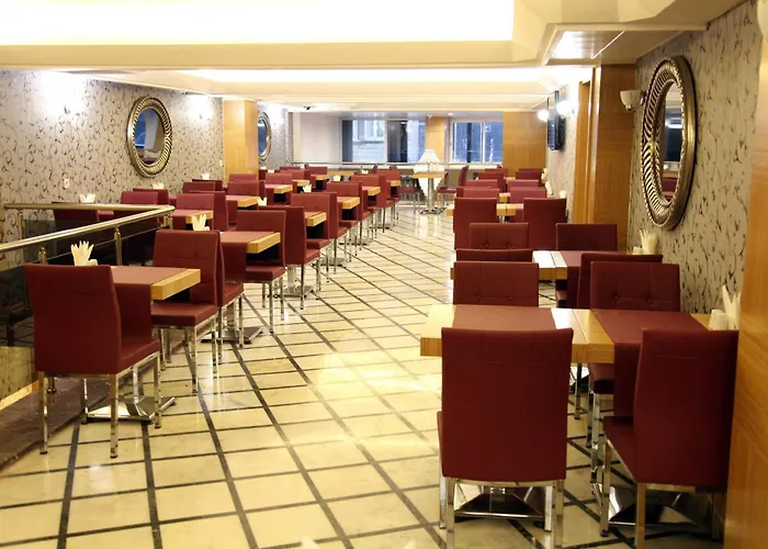 Grand Zeybek Hotel İzmir