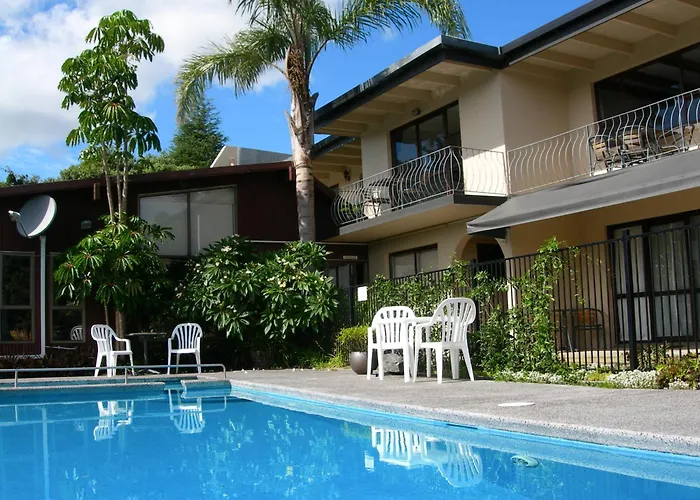 Waterfalls Estate - Motel & Campground Paihia