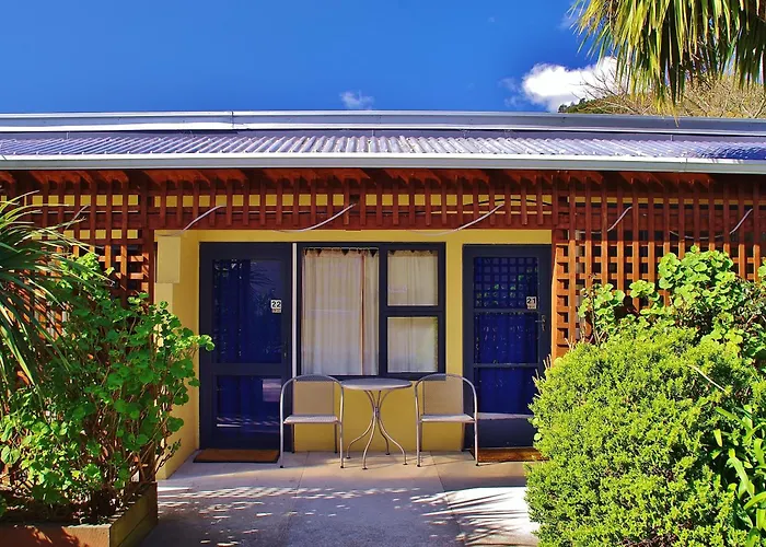Sequoia Lodge Backpackers Picton