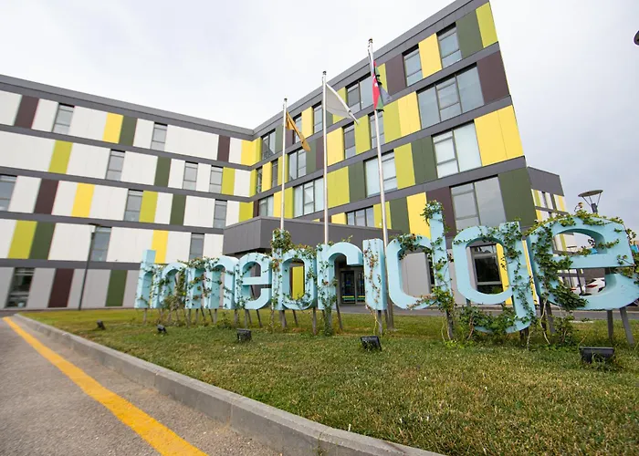 Homebridge Hotel Apartments Baku