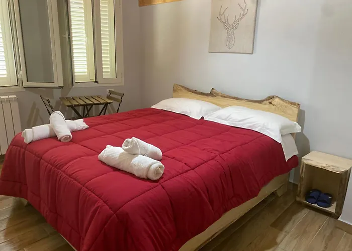 Bujtina Tinari Theth Bed & Breakfast