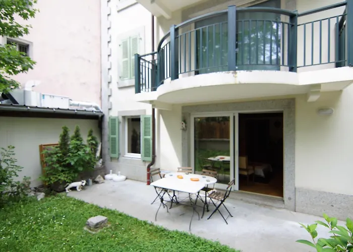Apartment Les Jardins De L'Astoria By Interhome Chamonix