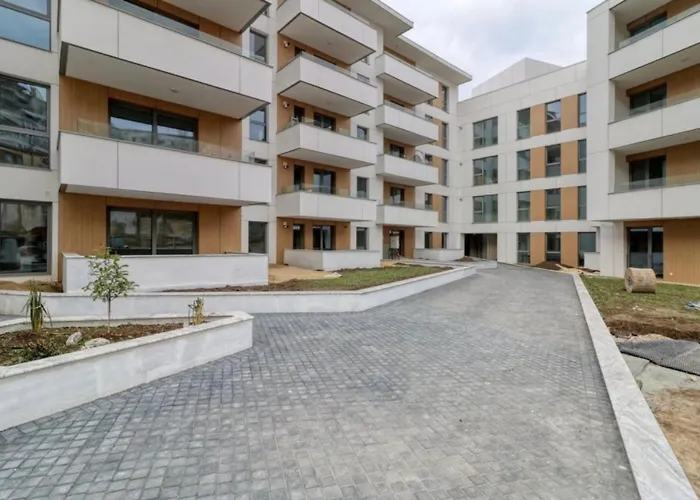 Elysium Old Square, Free Street Parking Within The Limits Of Available Spaces And Paid Parking One Minute Away, Smart Tv Bucharest