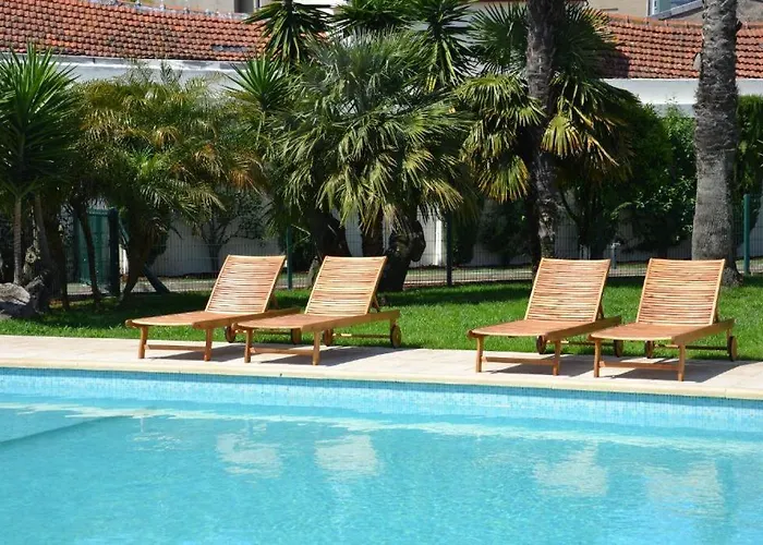 Oporto Green & Blue Oasis