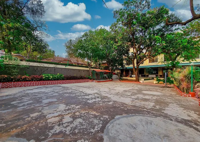 Zaras Resort Khandala Lonavala