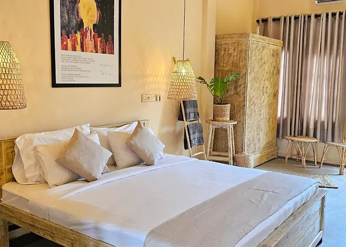 Mellow Bay Living Beach Coworking & Coliving Weligama