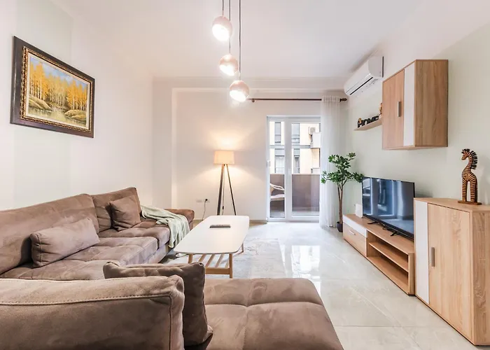Mint Apartment By Kondo Stays Tirana