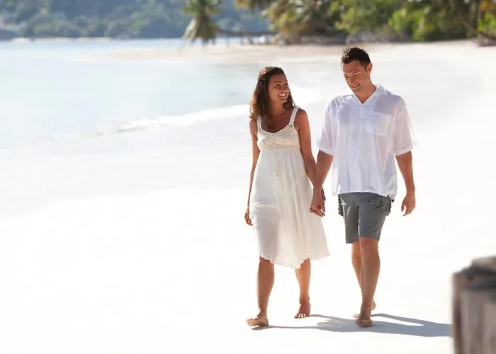Paradise Sun Hotel Seychelles Anse Volbert Village 