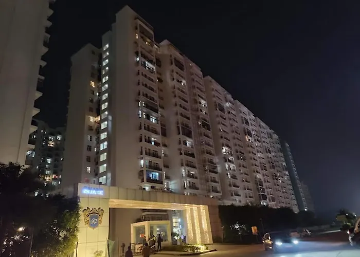 Downtown Delight Apartment Lucknow