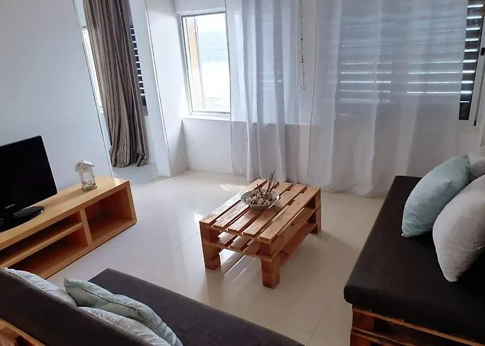 L2B - Sao Vicente Villa Mindelo