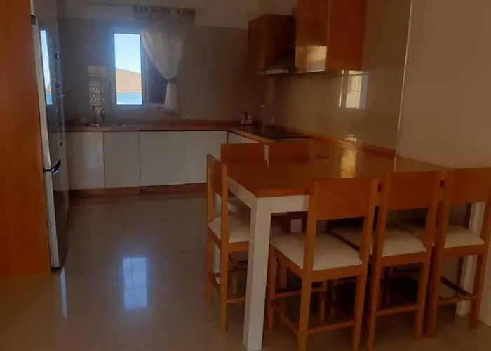 L2B - Sao Vicente Villa Mindelo