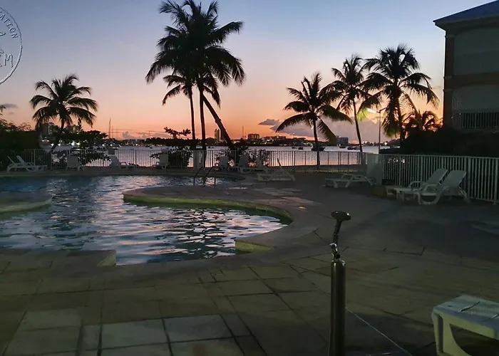 Vue Imprenable Sur Le Lagon, Appartement 1Ch 4P Baie Nettle