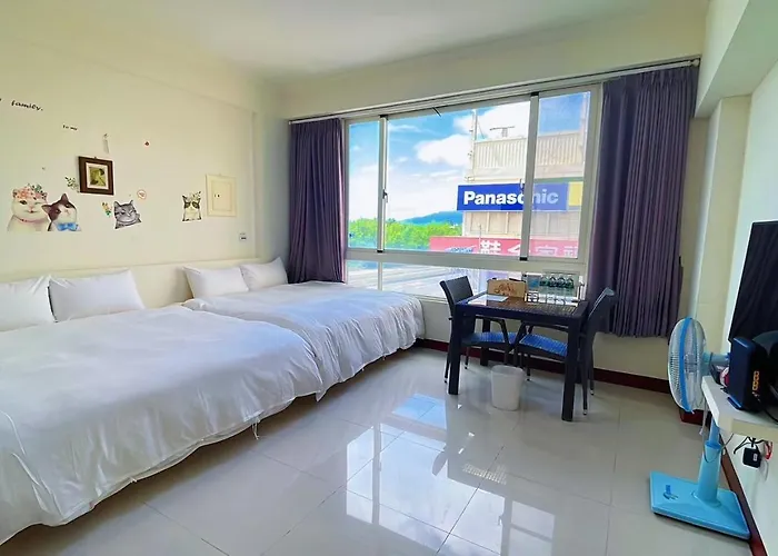 Whale House Apartment Hengchun South Gate