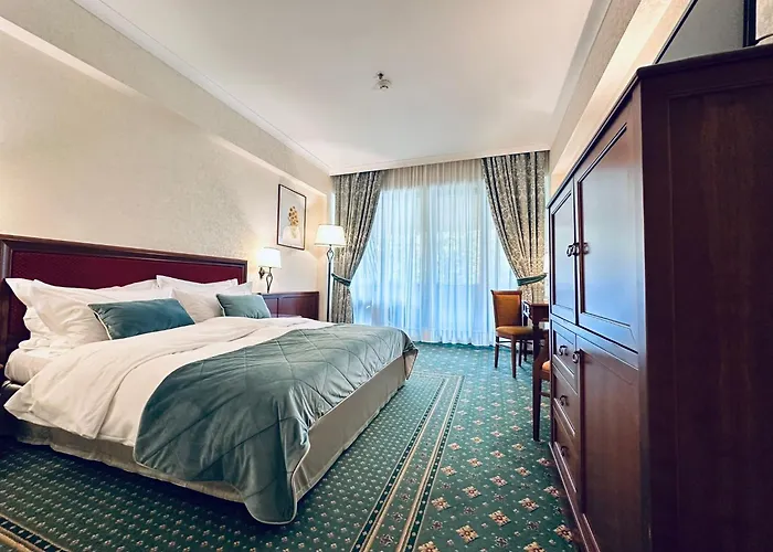 Lux Garden Hotel Azuga