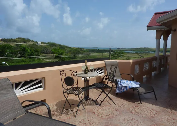 La Heliconia & Day Spa St. George's