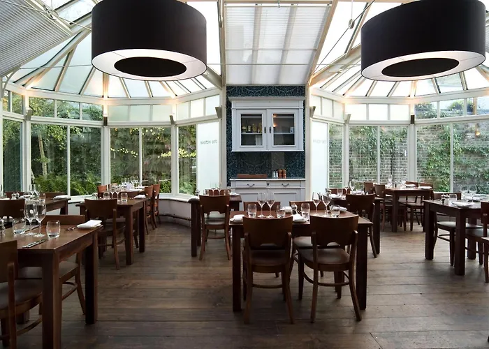 The Victoria Hotel London