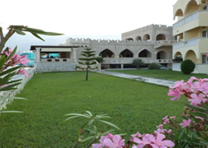 Castle Hotel Himare