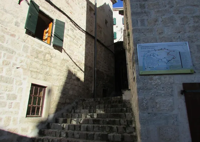 Apartments Popovic Kotor