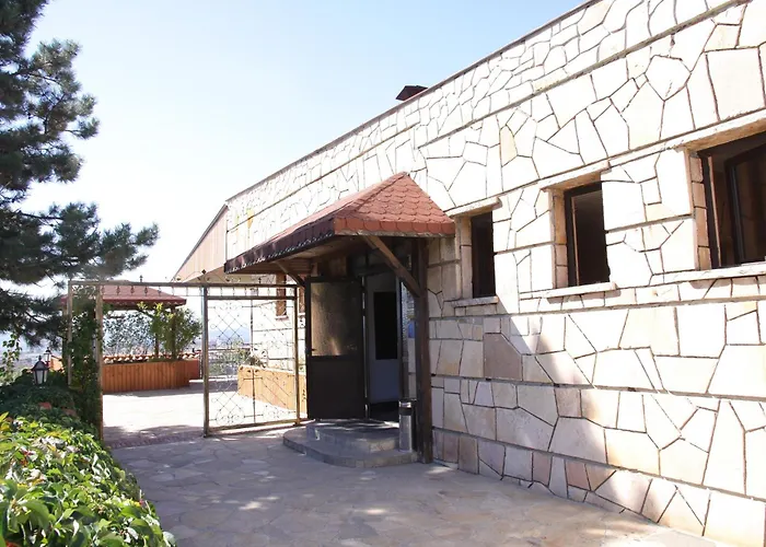 Zornica Hotel Kazanlŭk