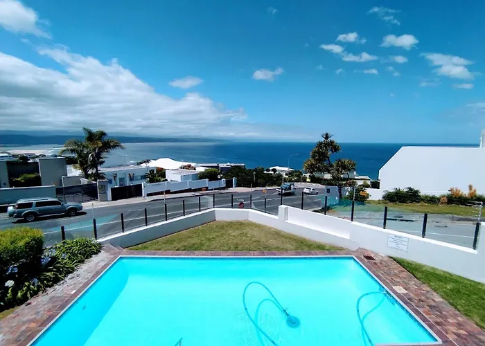Seaviews From Arrowood Apartment Plettenberg Bay