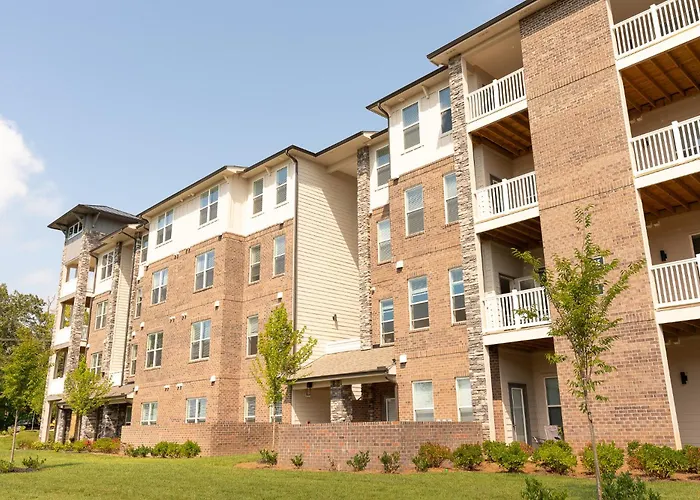 Properties By Preston - Corporate 1Bd Apartment Knoxville