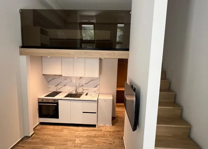 Holidays Apartment II Golem 