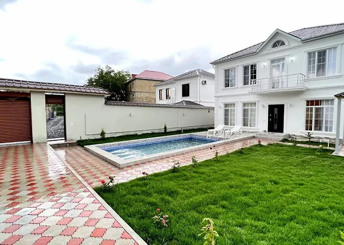 White Villa 4 Bedrooms Gabala
