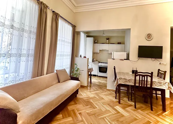 Apartment Dadiani 26 Tbilisi