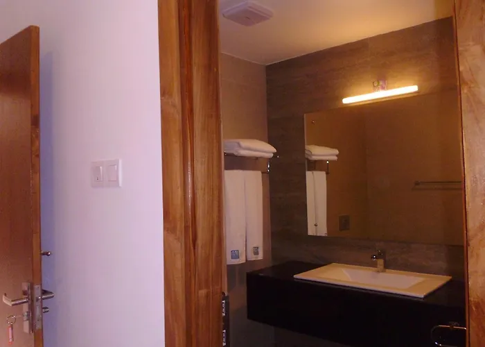 Twenty-Two Weligambay Hotel Weligama