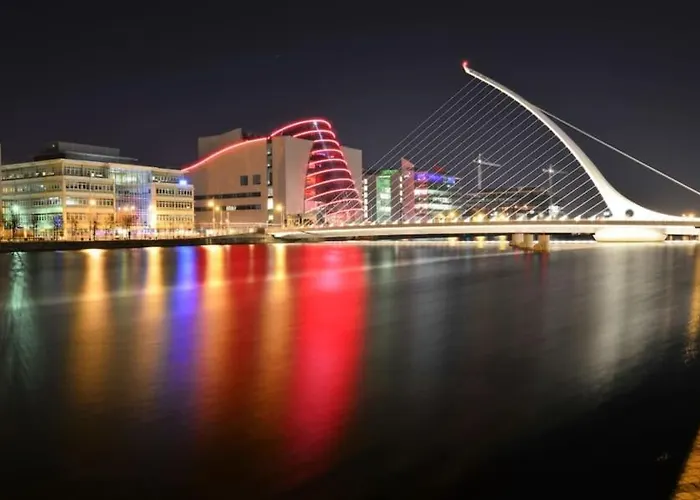 Central Prime King Size Apartment Dublin