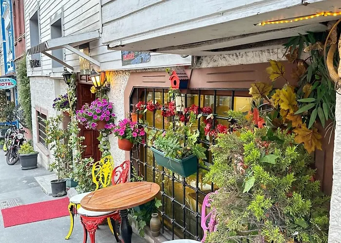 Rose Bouquets Hotel Istanbul