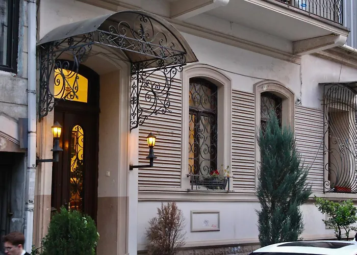 Luxor Garden Hotel Batumi